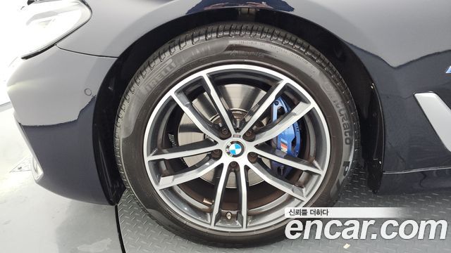 BMW 5-Series 520i M Sport