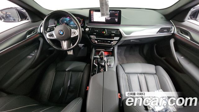 BMW 5-Series 520i M Sport