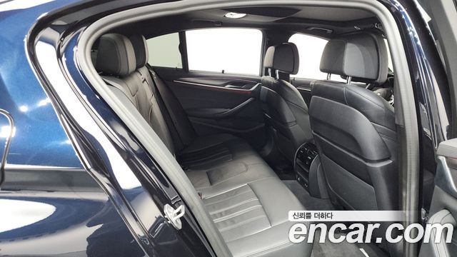 BMW 5-Series 520i M Sport