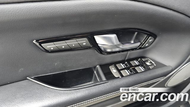 Land Rover Range Rover Evoque 2.0 TD4 SE Dynamic Convertible