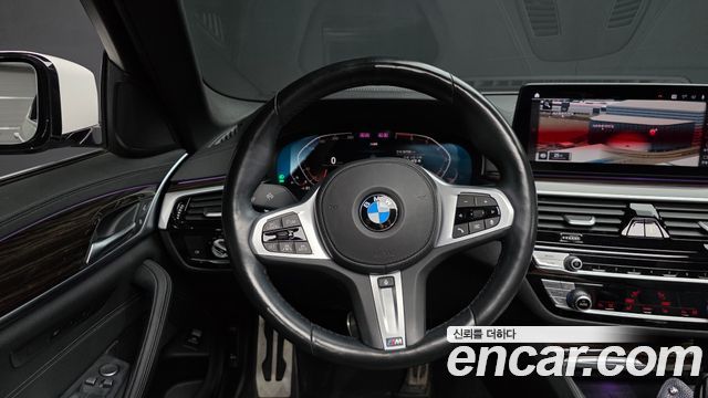 BMW 5-Series 520i M Sport