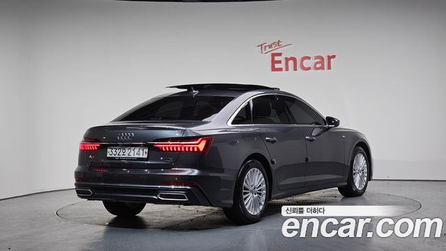 Audi A6 45 TFSI Quattro Premium