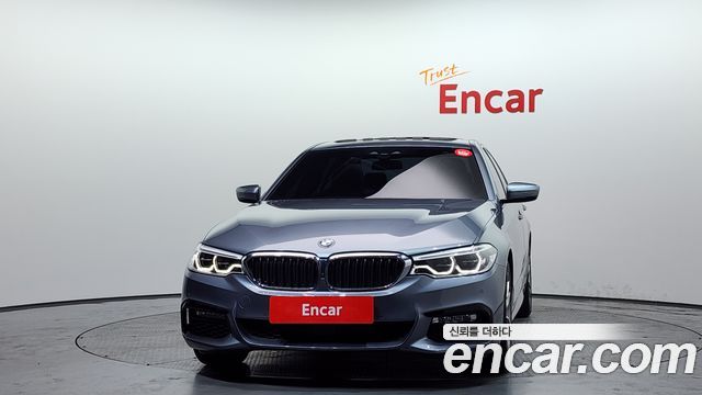 BMW 5-Series 530i M Sport Package Plus