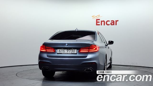 BMW 5-Series 530i M Sport Package Plus