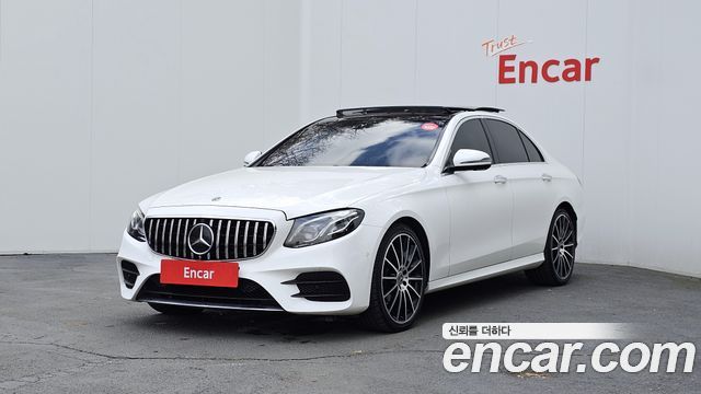 Mercedes-Benz E-Class E350 4MATIC AMG Line
