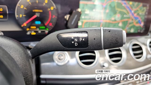 Mercedes-Benz E-Class E350 4MATIC AMG Line