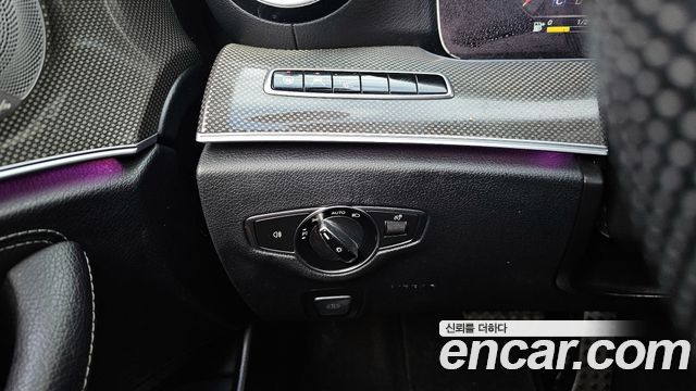 Mercedes-Benz E-Class E350 4MATIC AMG Line