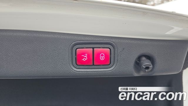Mercedes-Benz E-Class E350 4MATIC AMG Line