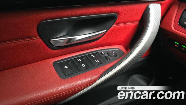 BMW 4-Series 428i M Sport Convertible