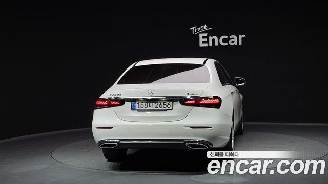 Mercedes-Benz E-Class E220d 4MATIC Exclusive