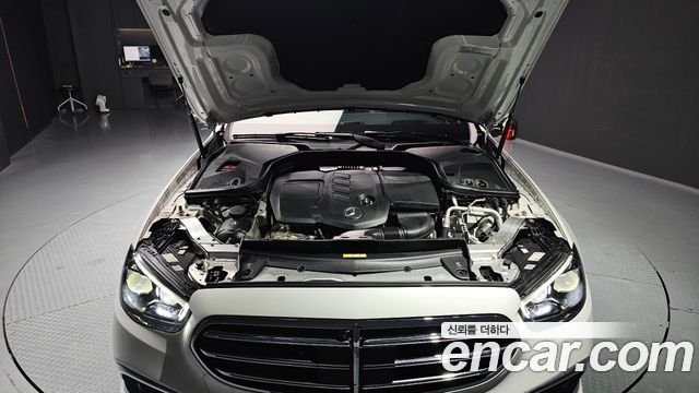 Mercedes-Benz E-Class E220d 4MATIC Exclusive