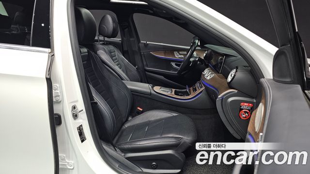 Mercedes-Benz E-Class E220d 4MATIC Exclusive