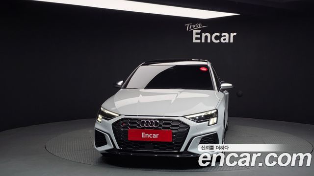 Audi S3 2.0 TFSI Quattro