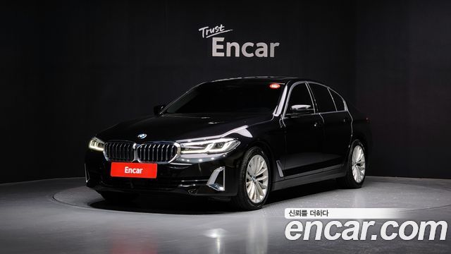 BMW 5-Series 523d xDrive Luxury