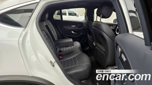 Mercedes-Benz GLC-Class GCL300 4MATIC Coupe