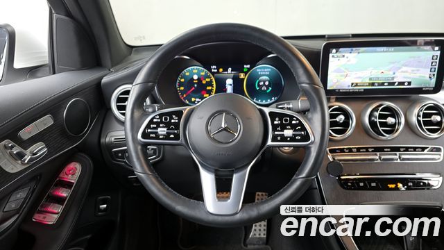 Mercedes-Benz GLC-Class GCL300 4MATIC Coupe