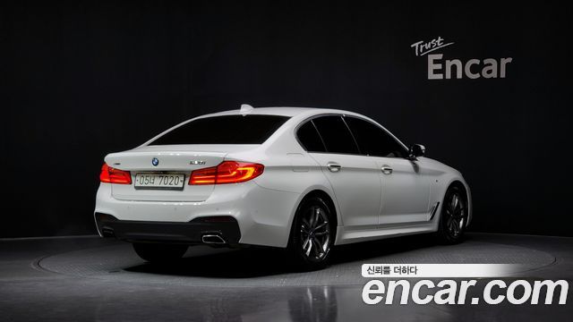 BMW 5-Series 530i xDrive M Sport Package Plus
