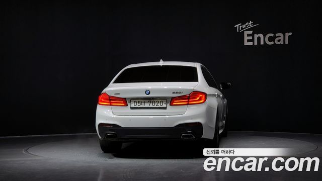BMW 5-Series 530i xDrive M Sport Package Plus