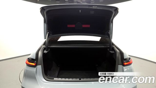 BMW 7-Series 740i sDrive M Sport Individual