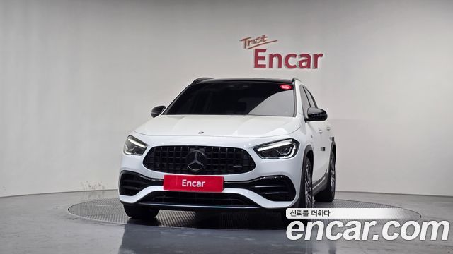 Mercedes-Benz GLA-Class GLA45 AMG 4MATIC+