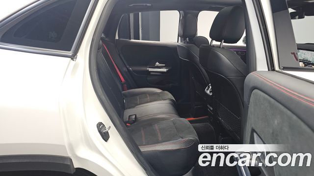 Mercedes-Benz GLA-Class GLA45 AMG 4MATIC+