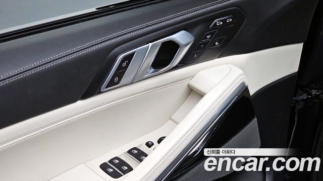 BMW X6 xDrive40i M Sport
