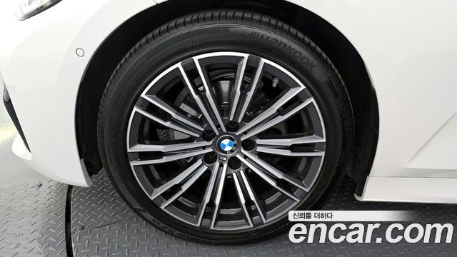 BMW 3-Series 320i M Sport