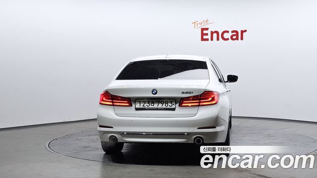 BMW 5-Series 530i Luxury Plus