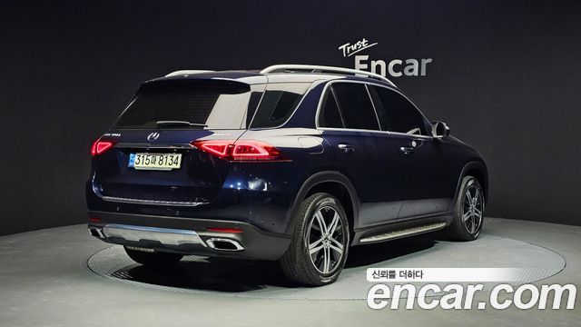 Mercedes-Benz GLE-Class GLE300d 4MATIC