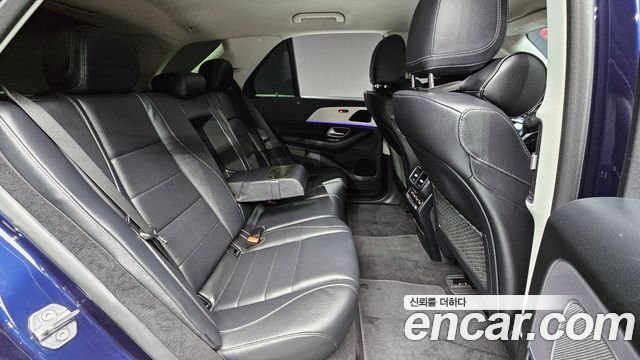 Mercedes-Benz GLE-Class GLE300d 4MATIC