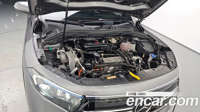 Mercedes-Benz EQA EQA250 AMG Package