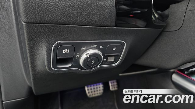 Mercedes-Benz EQA EQA250 AMG Package