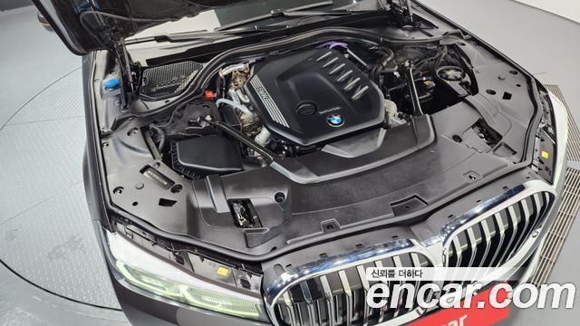 BMW 7-Series 730d xDrive Design Pure Excellence