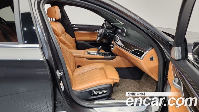 BMW 7-Series 730d xDrive Design Pure Excellence