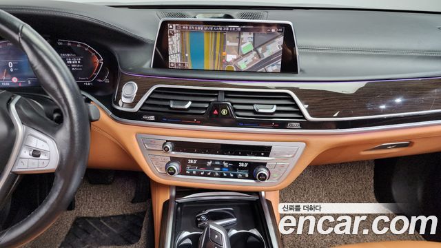 BMW 7-Series 730d xDrive Design Pure Excellence