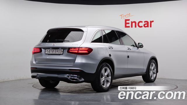 Mercedes-Benz GLC-Class GLC220 d 4MATIC