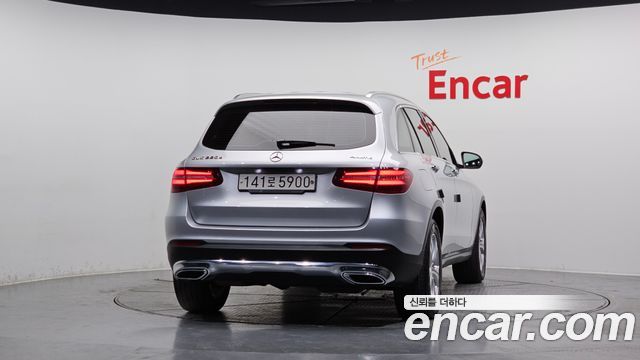 Mercedes-Benz GLC-Class GLC220 d 4MATIC