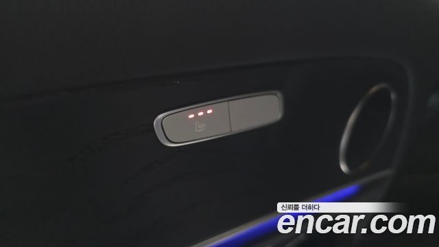 Mercedes-Benz E-Class E220d 4MATIC Avantgarde