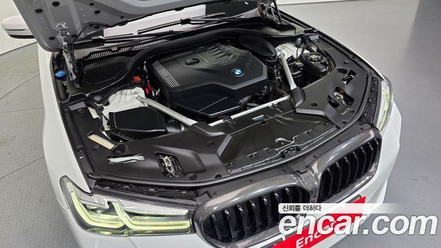 BMW 5-Series 530i M Sport Package