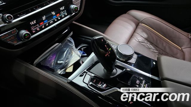 BMW 5-Series 530i M Sport Package