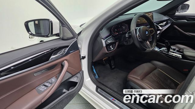 BMW 5-Series 530i M Sport Package