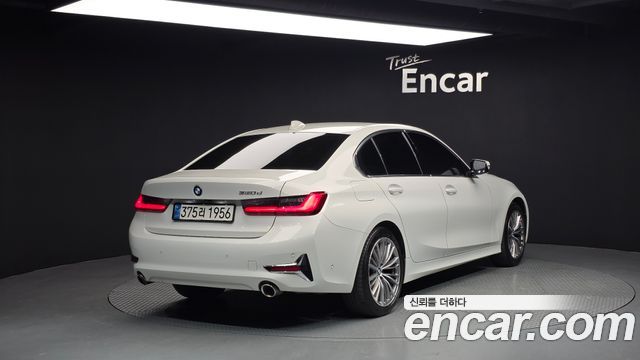 BMW 3-Series 320d Luxury