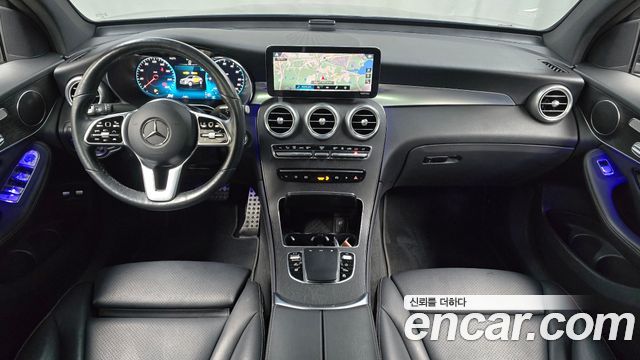 Mercedes-Benz GLC-Class GLC300e 4MATIC Coupe