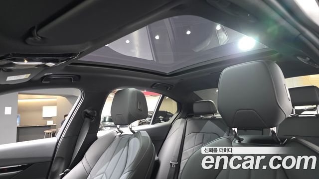 BMW 5-Series 520i M Sport