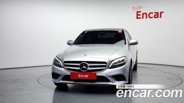 Mercedes-Benz C-Class C200