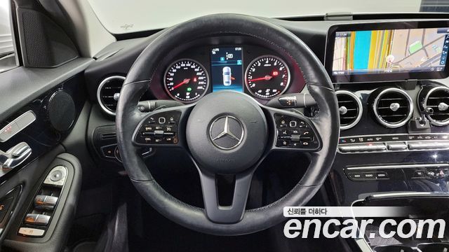 Mercedes-Benz C-Class C200
