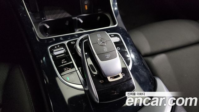 Mercedes-Benz C-Class C200