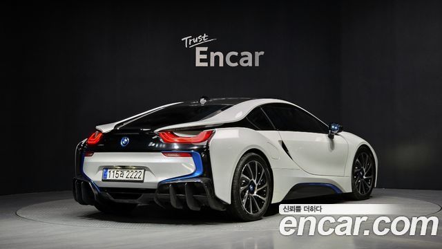 BMW i8 Coupe