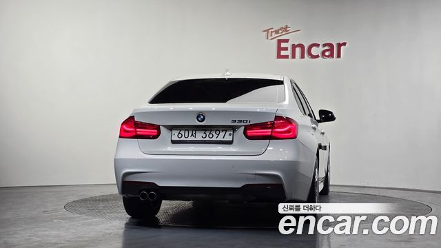 BMW 3-Series 330i M Sport