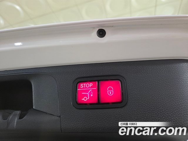 Mercedes-Benz GLC-Class GLC220 d 4MATIC